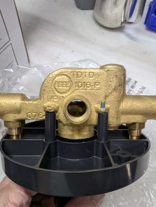 Used TOTO Pressure Balance Valve w/o diverter Brand New In Box