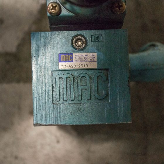 MAC MM-A2B-2319 Valve base & Valves
