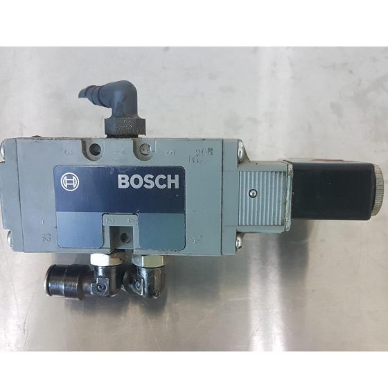 Bosch 0 820 022 990 Pneumatic Solenoid Valve / 1 824210237 Solenoid Coil