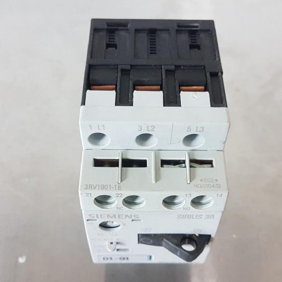 Siemens 3RV1011-EA10 Circuit Breaker