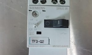 Siemens 3RV1011-OJA10 Circuit Breaker