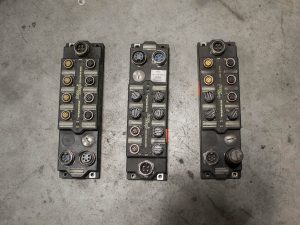 Turck CDN-IOM-88-0036 8 In/8Out Bus Stop DeviceNet