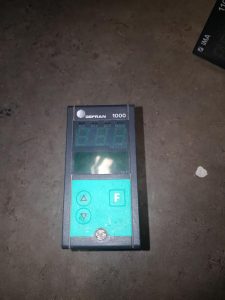 Gefran 1000 Temperature Controller