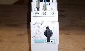 Siemens motor controller 3RV1031-4FA10