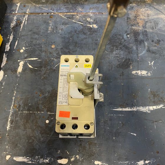Siemens VDE 6006 / IEC 947-2 circuit breaker