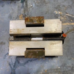 Busellato Pod and rail open ball / bushing bearings with block