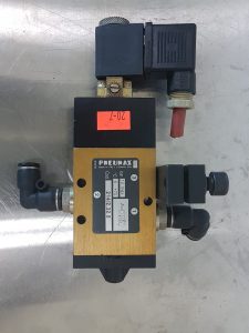 Pneumax pneumatic actuated valve 214/2.32.5