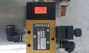 Pneumax pneumatic actuated valve 214/2.32.5