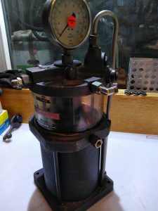 Pneu-Oil Pneumatic Oil Model # 61705-4R 63401 Booster