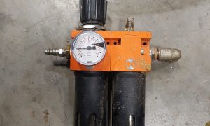 Air filter / regulator