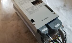 Yaskawa Electric Corp. CACR-SR15BE12G-C Servopack