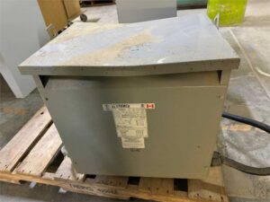 TEMCO 15 KVA 208/240/480V - 380/400/415V Transformer