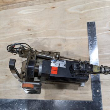 Servo Motor KNSR-21.05-2 With Mounted Vacuum Pump