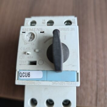 Used Siemens 3RV1021-1EA10 Circuit Breaker