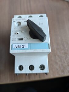 Used Siemens 3RV1021-4AA10 Circuit Breaker