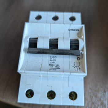 Used Siemens Miniature Circuit Breaker C25 5Sx23