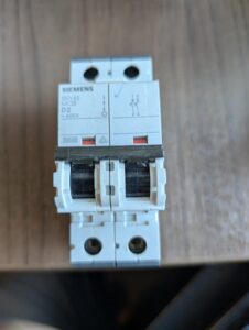 Used Siemens D2 5SY42 Dble Miniature Breaker
