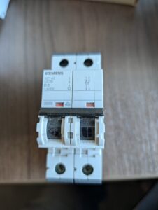 Used Siemens D3 5SY42 Miniature Dble Breaker