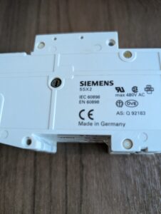 Used Siemens C4 5SX22 Miniature Breaker with 5SX9100 Aux. Switch