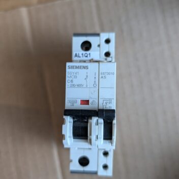 Used Siemens  C6 5SY41 MCB with a 5ST3010 Aux.Switch