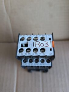 Used Siemens Contact Block 3TH2031-OAG2 With 3TX4411-2G Aux Contactor