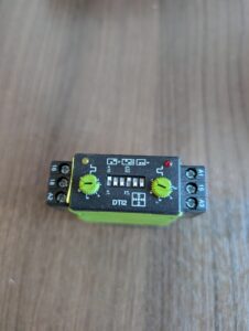 Used Tele DT12 Rail Mount Timer Relay