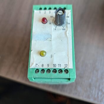 Used Pheonix Contact IVS2844 Analog Signal Conditioner