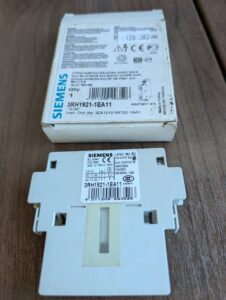 Used Siemens 3RH1921-1EA11 Contactor Switch