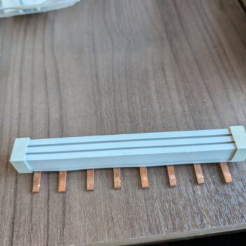 Used Merlin Gerin Conection Plate Bar for Multi 9 Series Circuit Breaker Switches