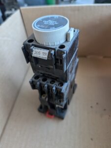 Used Telemecanique CA2-DN1229 Time Delay Relay with CA2-DN122 Block