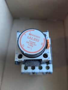 Used Telemecanique LA2 DS2 Time Delay with a 40Amp Aux Block