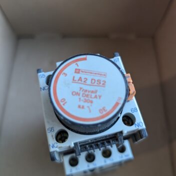 Used Telemecanique LA2 DS2 Time Delay with a 32Amp Aux Block