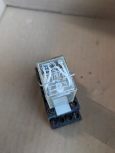 Used Omron MAY4 24v Relay Miniature Power Relay