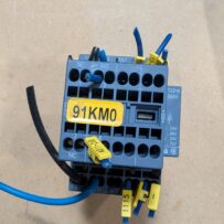 Used Siemens Contact Block 3P 380V 9 With Aux 3RH2911-2HA11 & Contact 3RT2916-1BBOO