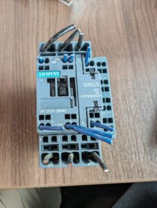 Used Siemens Sirius 3RT2026-2BB40 Control Contactor For Switching Loads & Currents
