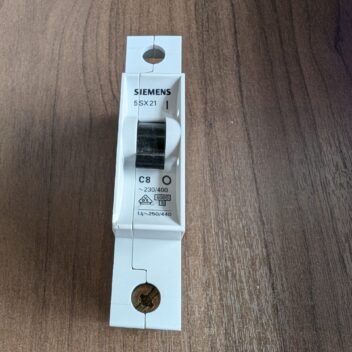Used Siemens C8 Miniature Circuit Breaker 230-400V 8A