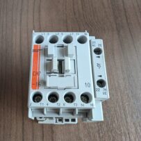 Used Sprecher & Schuh CA7-16E-10 Contactor Block With A CA7-PA Auxiliary Switch