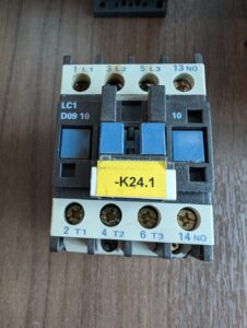 Used Telemecanique LC1 D09 10 Contactor Block
