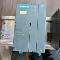 Used Siemens 6ES7361-3CA01-0AA0 Simatic S7-300IM Interface Expansion Rack Module