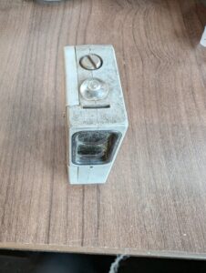 Used Allen Bradley Proximity Photohead 42-MRP-5000 Plug In Bottom for 42MTB Base & Screw Disconnect