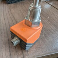 Used IFM Electronic ST3614 SCN12ABAFPKG-US Flow Monitor 20-36VDC 400A Water & Dust Resistant