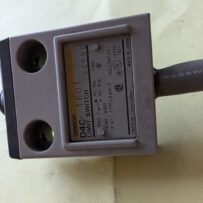 Used 120-537 Omron D4C-1061  Limit Switch