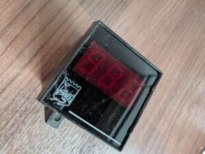 Used Gold City A40500 GOL4740055 Volt Meter + or - 10V Range And Values Up To 99 + Or -