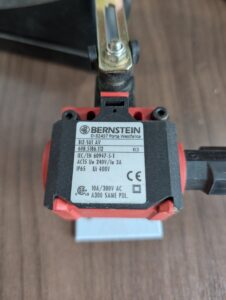 Used Bernstein Limit Switch Bi2-SuI-AV 608.5186.112 240VAC 10Amps