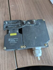 Used Schmersal Safety Interlock  Switch AZM 160-22YP 600VAC 10A