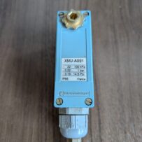 Used Telemecanique Pressure switch XMJ-A091 3.19-14.5 PSI