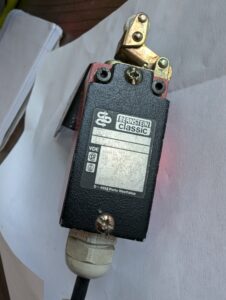 Used Bernstein Limit Switch GC-V1-K With Roller Arm Actuator and Tool holder 10A 300V