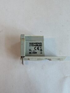 Used Siemens Varistor Protection Pug In Module 3TZ 4490-0C
