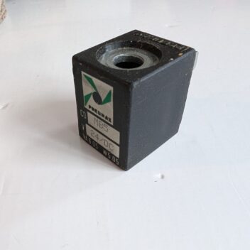 Used Pneumax Solenoid Valve MB5 24VDC 5.5 W