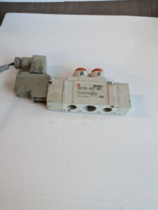 Used SMC 4-5 Solenoid Valve SY7120-5DZ-N9T